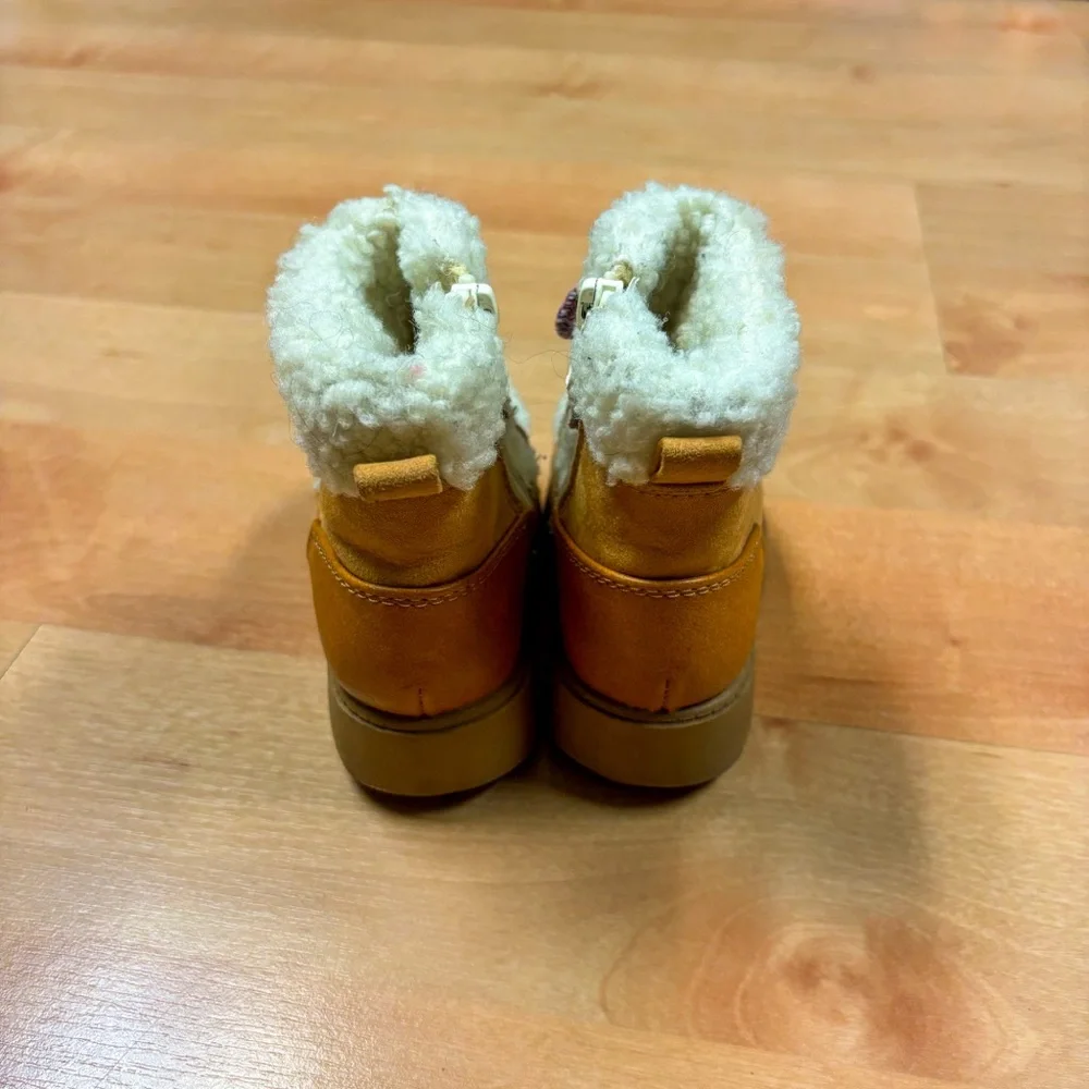 Cat & Jack Tan & Cream Platform Arya Zipper Shearling Winter Boot Toddler Size 5
